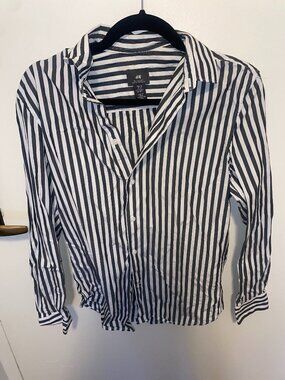 H&M Grey White Striped Button Down Shirt